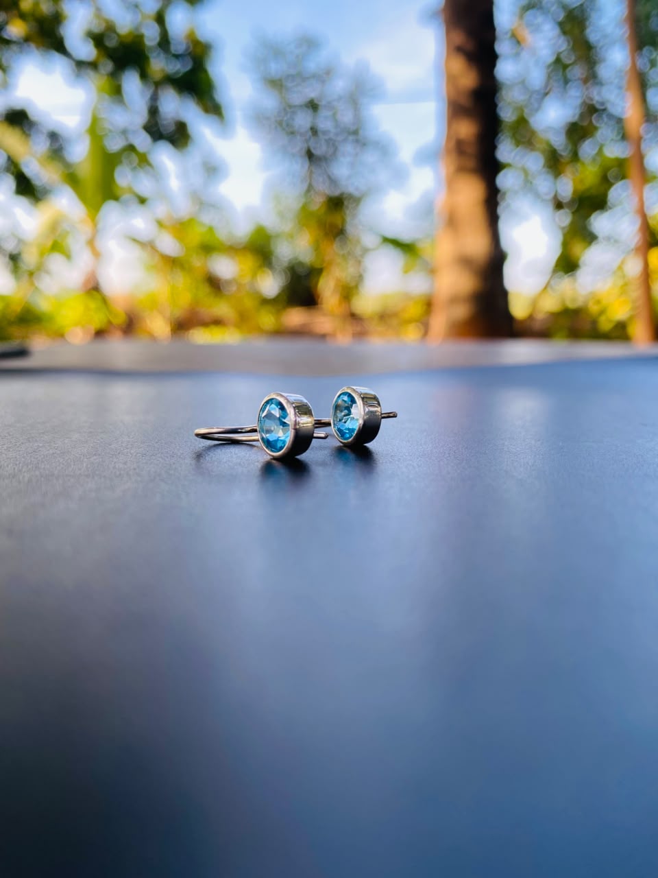 Azure Elegance Earrings - Image 4